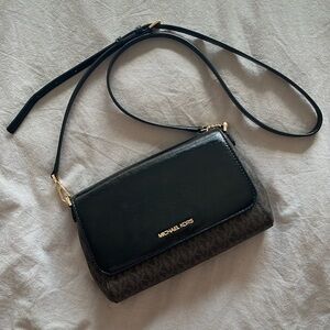 Michael Kors Medium Logo Cross Body Bag